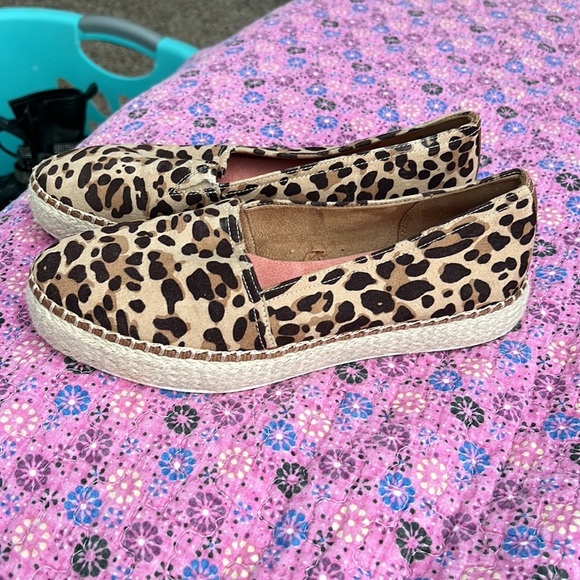 Dr Scholls leopard print espadrilles like new - Picture 2 of 7
